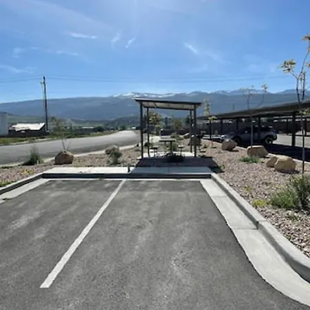 Badger Den: 1Mi.Snow College~ Wash/Dryer~Climb Apartment Ephraim Exterior photo